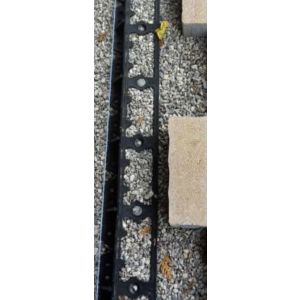 PLASTIČNI VRTNI ROBNIK "I" MASTER EDGE, VIŠINA 4,5 CM, DOLŽ. 2 M, CENA NA KOS